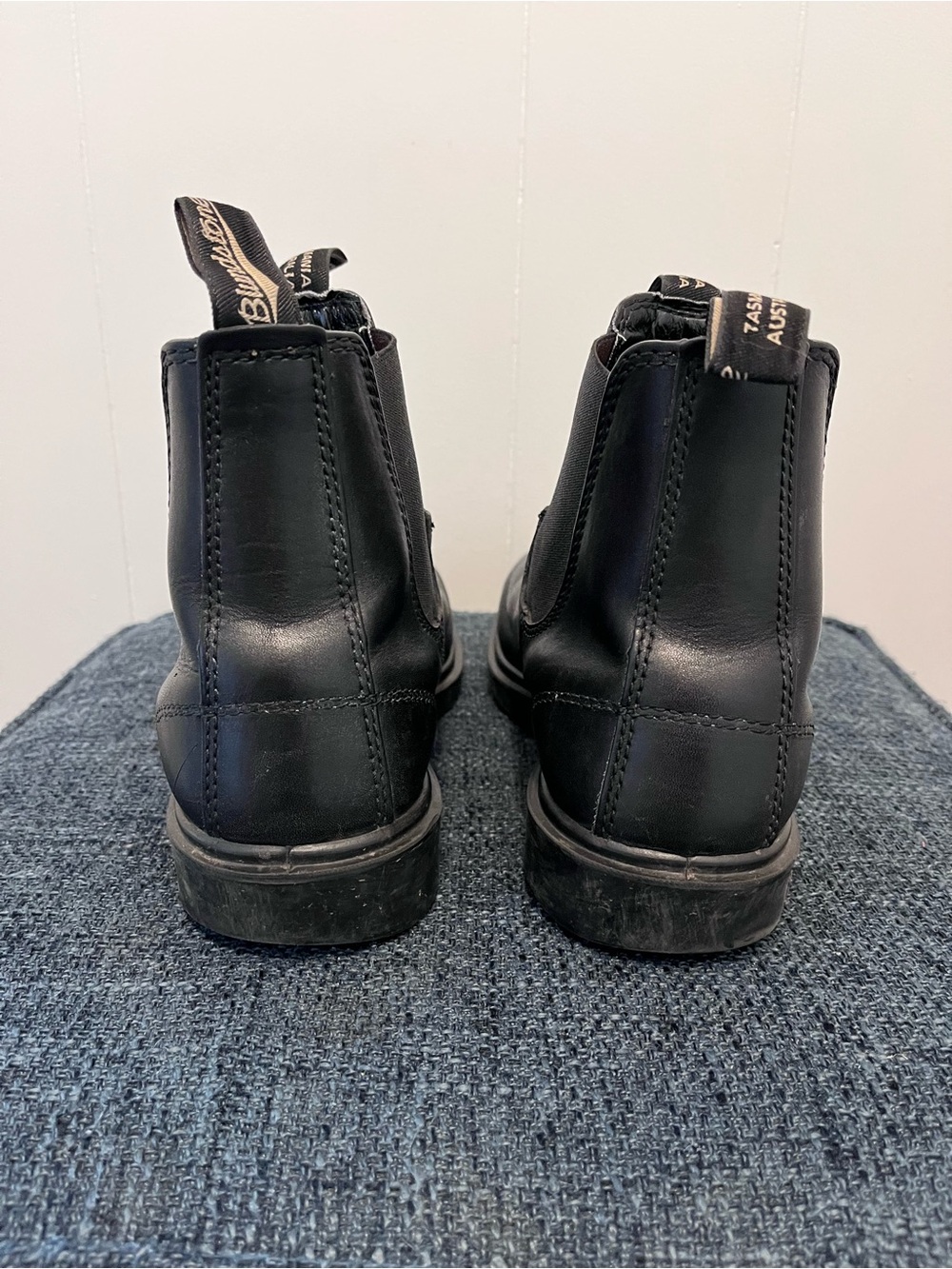 Blundstone Chukka Boots - Picture 3 of 11